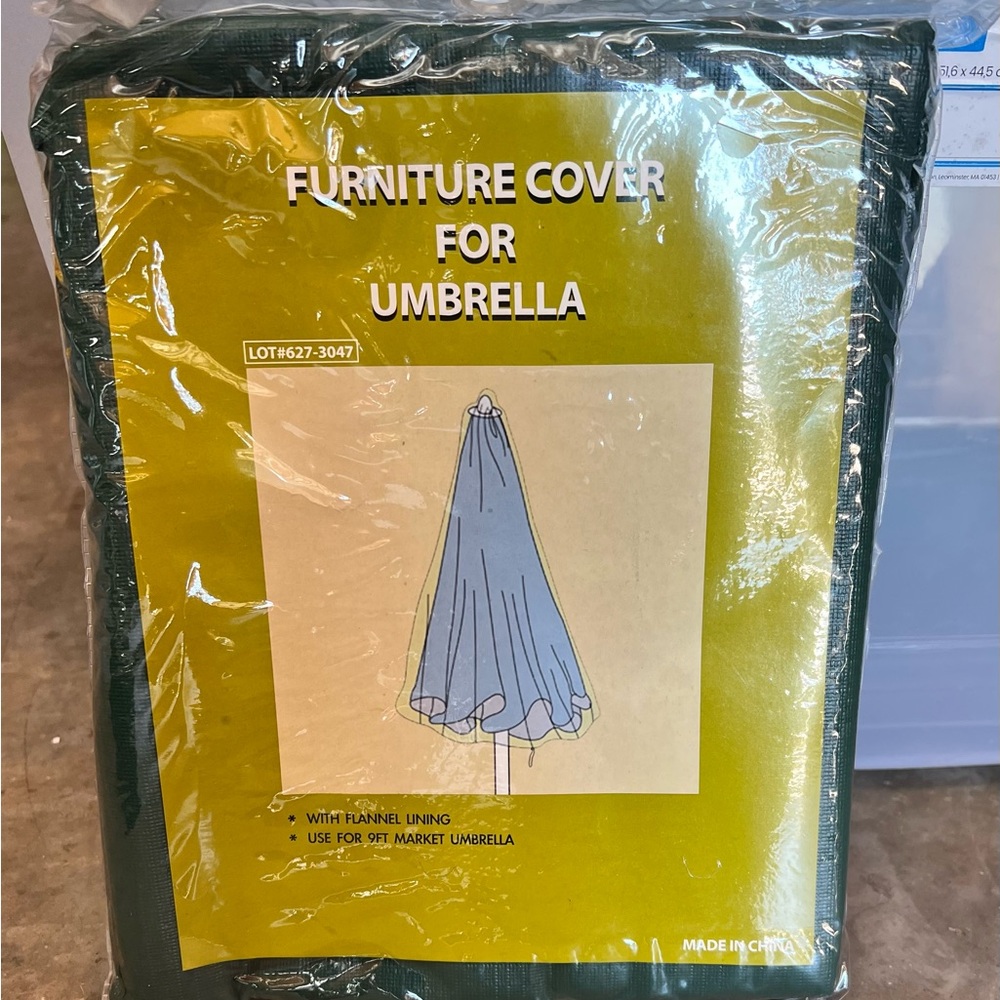 JCPenney Green Umbrella Furniture Cover
